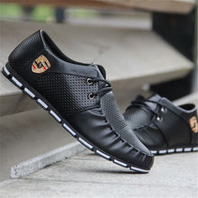 Load image into Gallery viewer, Brand New Fashion Men Loafers Men Leather Casual Shoes High Quality Adult Moccasins Men Driving Shoes Male Footwear Unisex 2020
